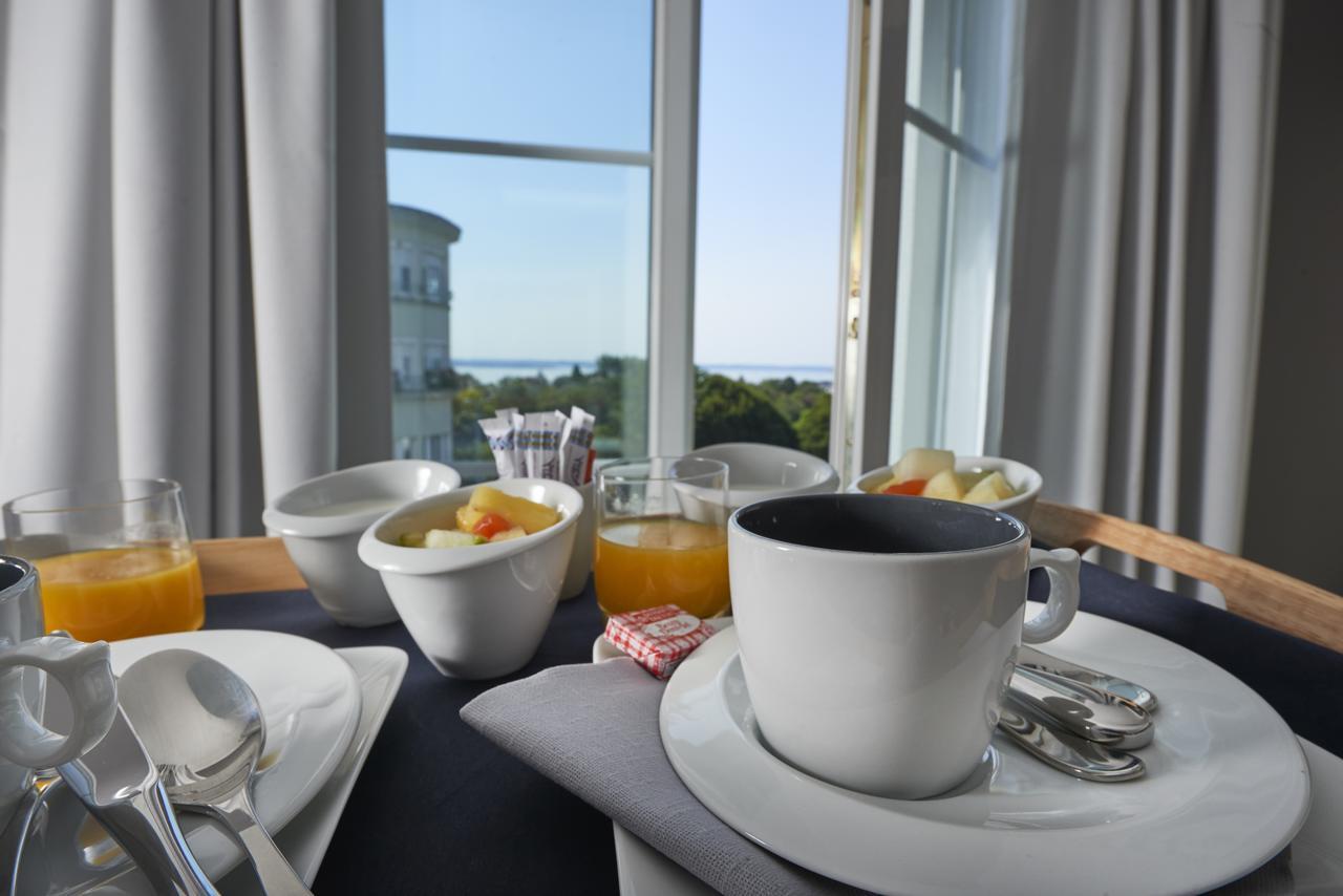 Suite with One Double Bed and Sofa Bed,1279243474:JPEG